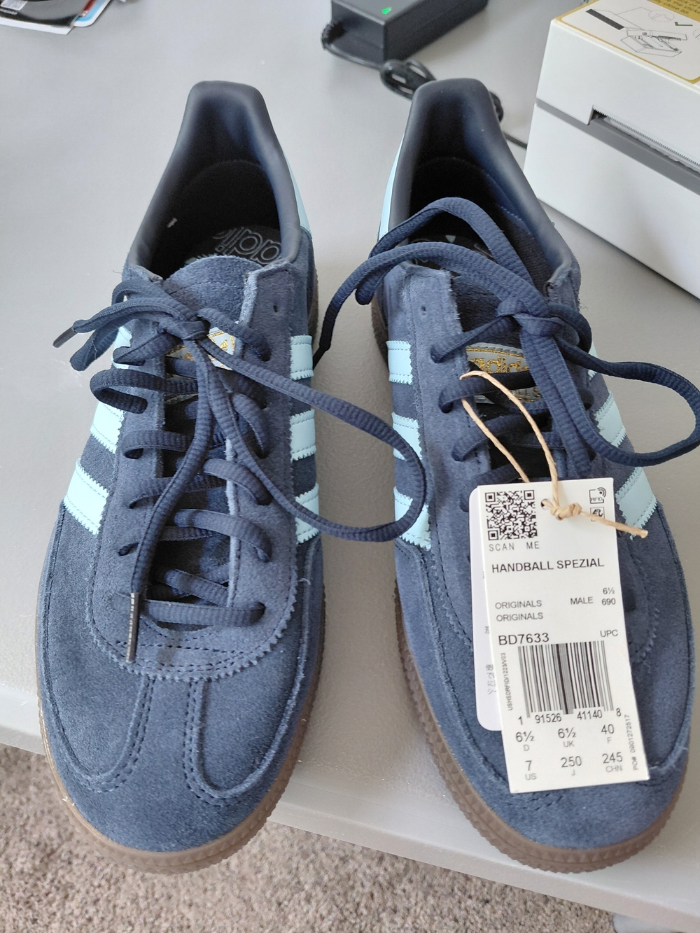 Adidas Handball Spezial Men’s Suede Sneakers - Navy with Light Blue Stripes